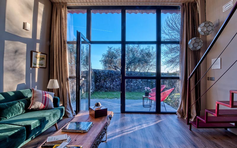 https://www.airbnb.es/rooms/46543938?source_impression_id=p3_1607015955_ItXAggJ4yTlVUyAN
